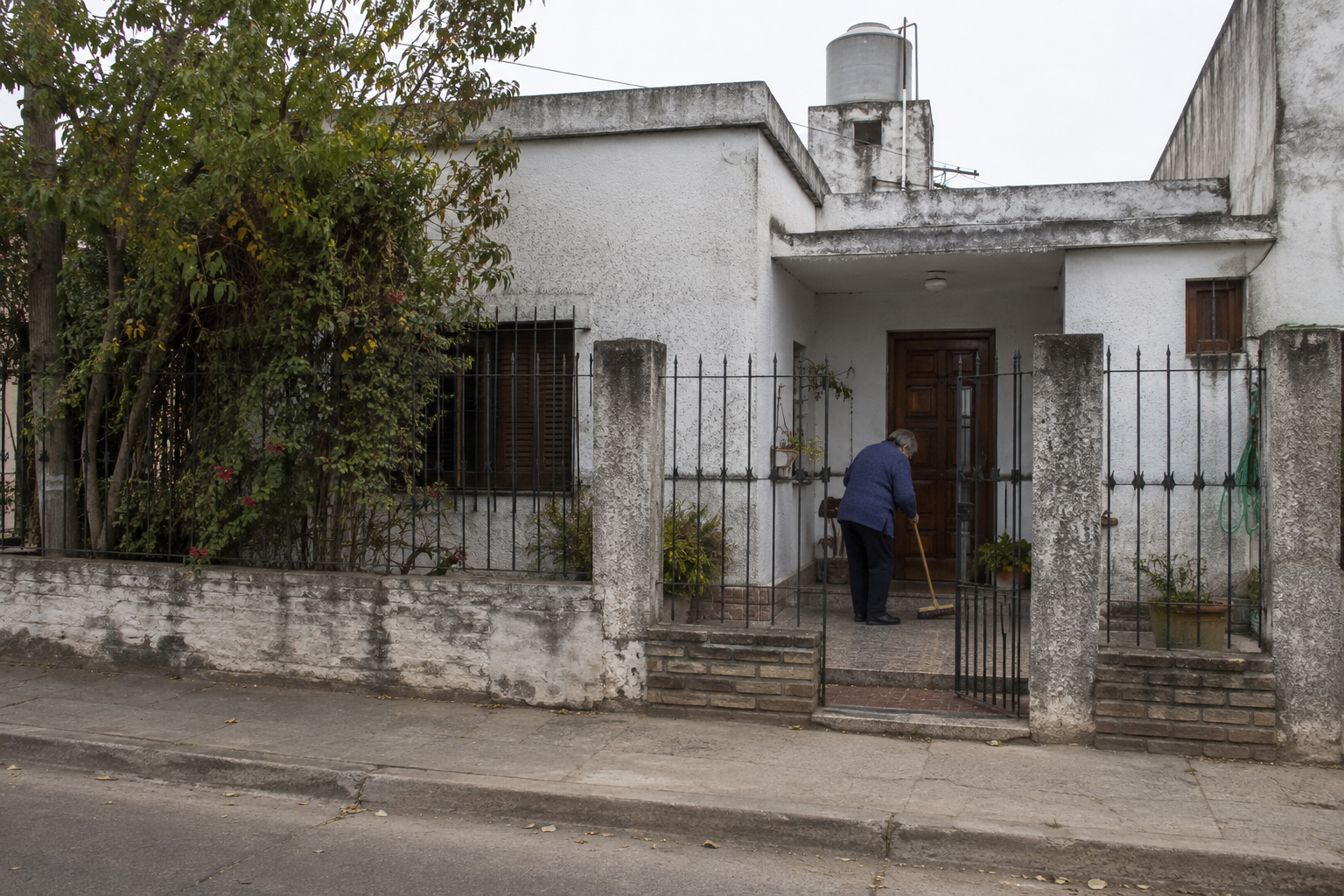 ¿Se puede hacer una usucapión si el titular registral falleció?